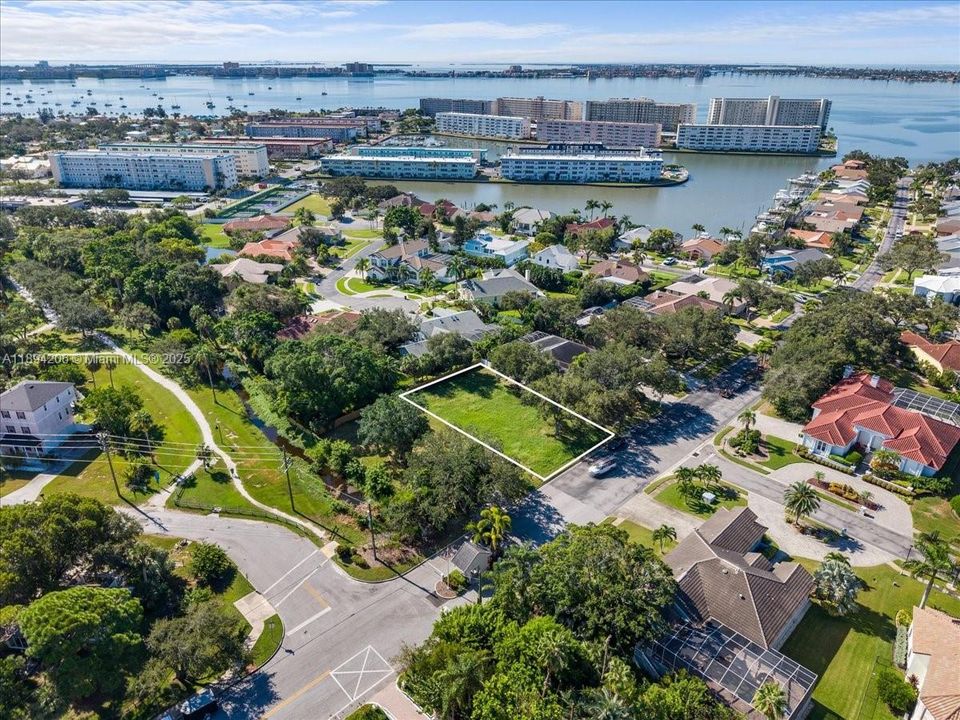 For Sale: $480,000 (0.22 acres)