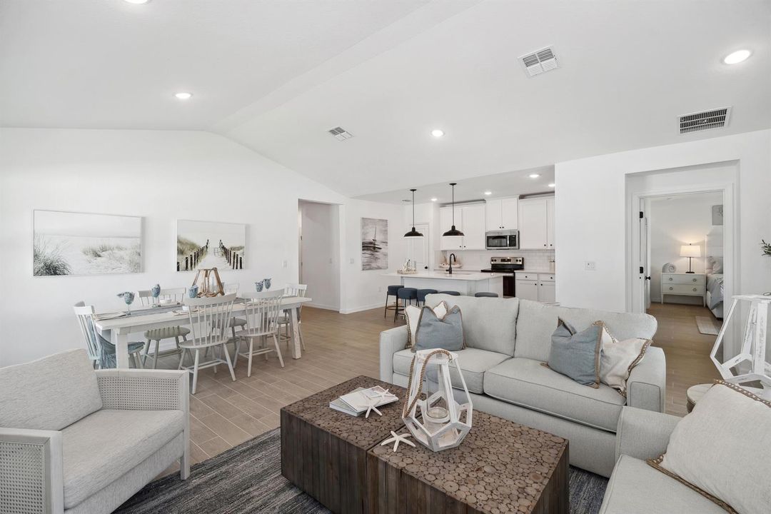 Great Room, Dining Area & Kitchen