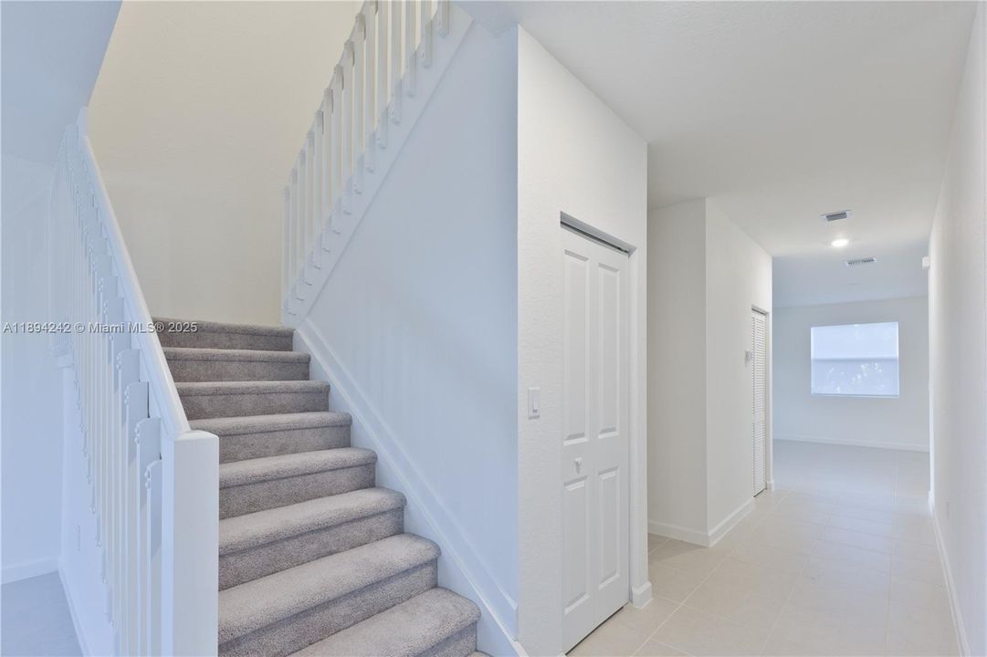 En Venta: $1,200,000 (5 camas, 4 baños, 0 Pies cuadrados)