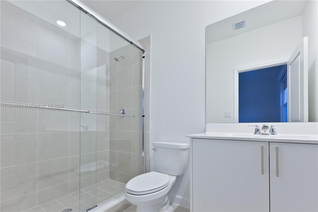 En Venta: $1,200,000 (5 camas, 4 baños, 0 Pies cuadrados)