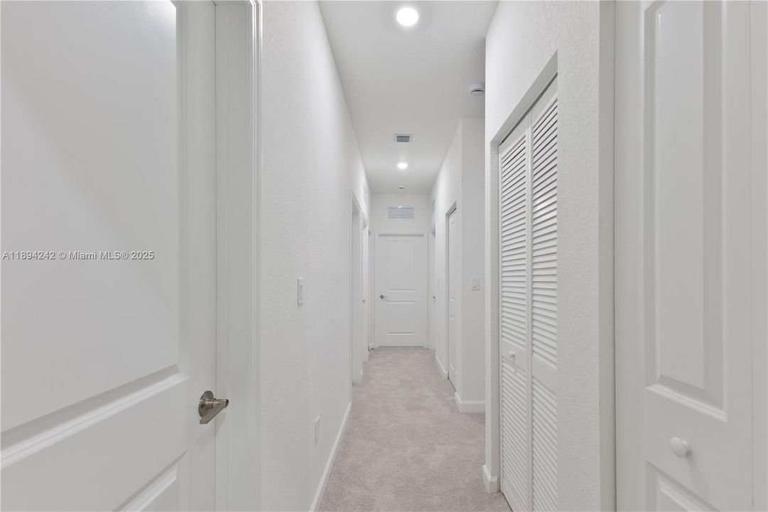 En Venta: $1,200,000 (5 camas, 4 baños, 0 Pies cuadrados)