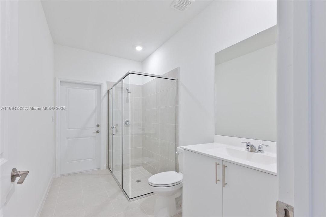 En Venta: $1,200,000 (5 camas, 4 baños, 0 Pies cuadrados)