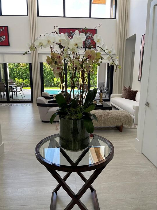 待售: $5,300,000 (5 贝兹, 6 浴室, 4300 平方英尺)