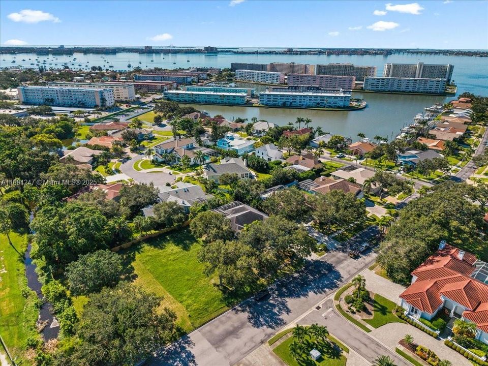 For Sale: $1,420,000 (4 beds, 3 baths, 0 Square Feet)