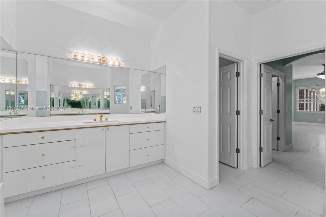 For Sale: $1,420,000 (4 beds, 3 baths, 0 Square Feet)