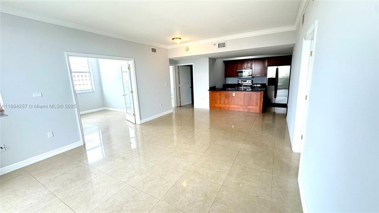 Active With Contract: $4,500 (3 beds, 2 baths, 1125 Square Feet)