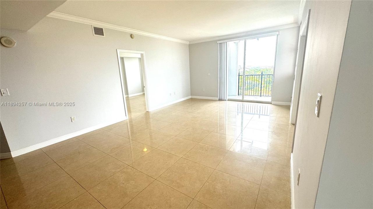 Active With Contract: $4,500 (3 beds, 2 baths, 1125 Square Feet)