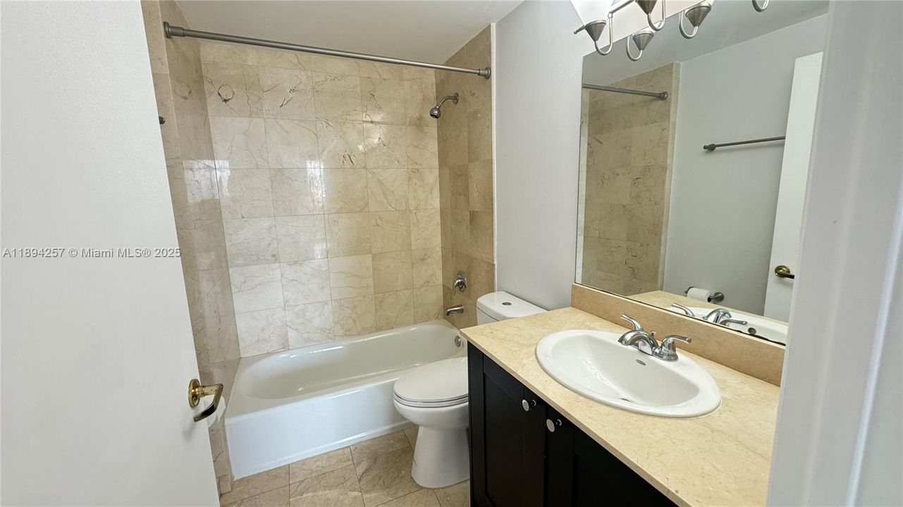 Active With Contract: $4,500 (3 beds, 2 baths, 1125 Square Feet)