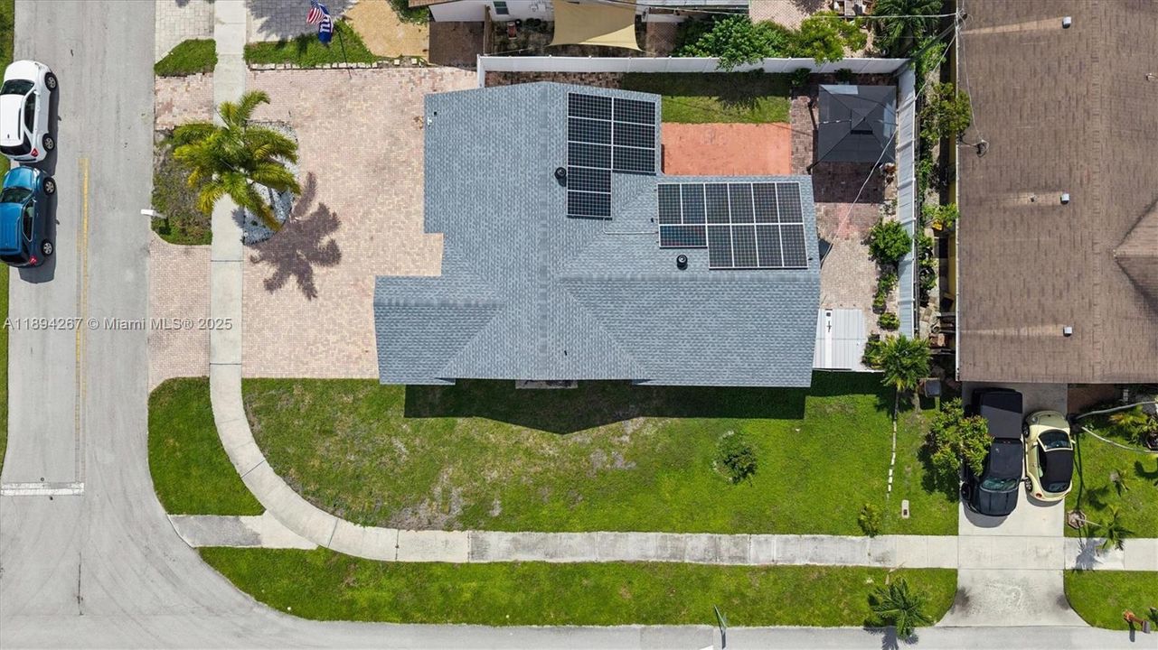 合同活跃: $515,000 (3 贝兹, 2 浴室, 1309 平方英尺)