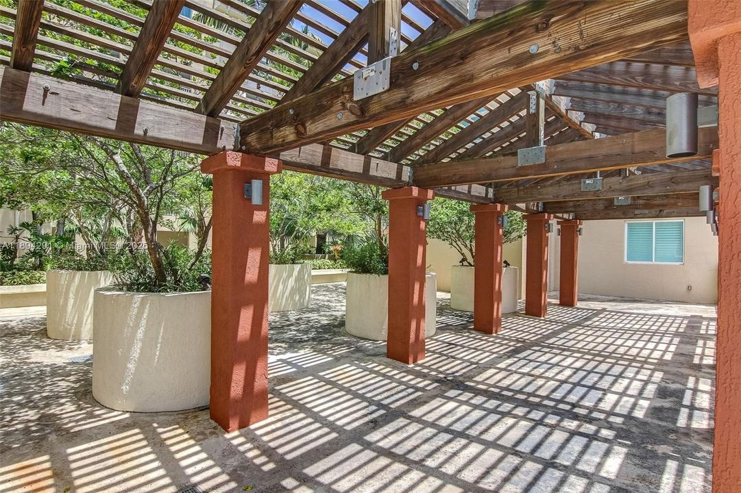 En Venta: $340,000 (1 camas, 1 baños, 770 Pies cuadrados)