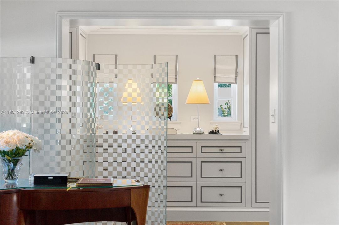 For Sale: $8,980,000 (4 beds, 4 baths, 3857 Square Feet)