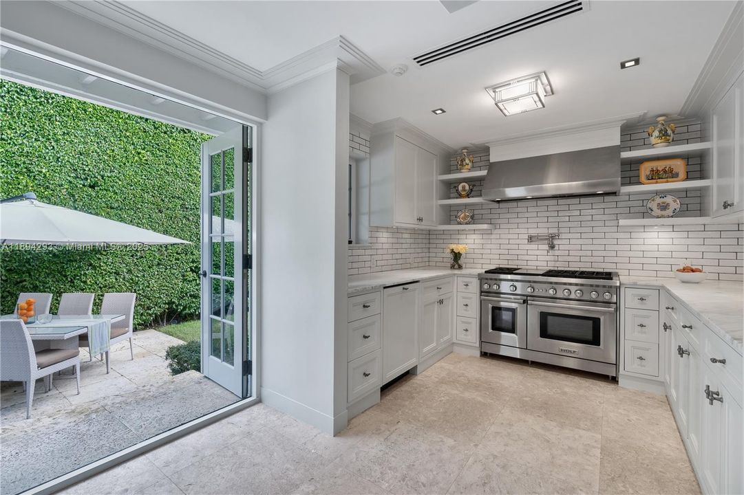 For Sale: $8,980,000 (4 beds, 4 baths, 3857 Square Feet)