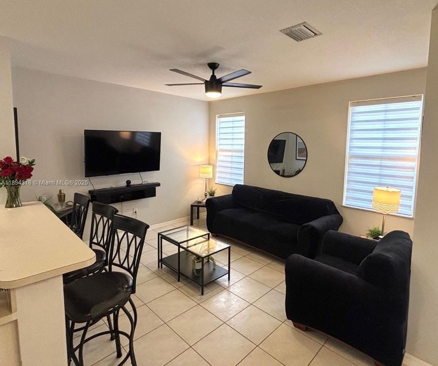 Active With Contract: $525,000 (3 beds, 2 baths, 1579 Square Feet)