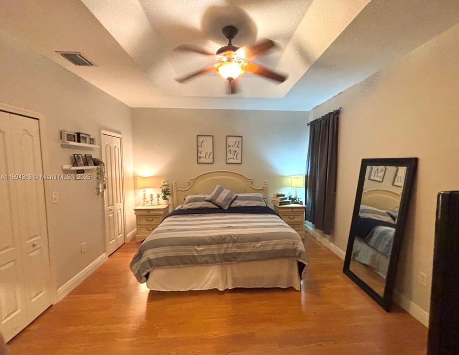 Active With Contract: $525,000 (3 beds, 2 baths, 1579 Square Feet)