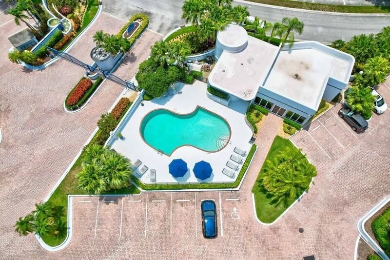 Clubhouse by Entry Gate...