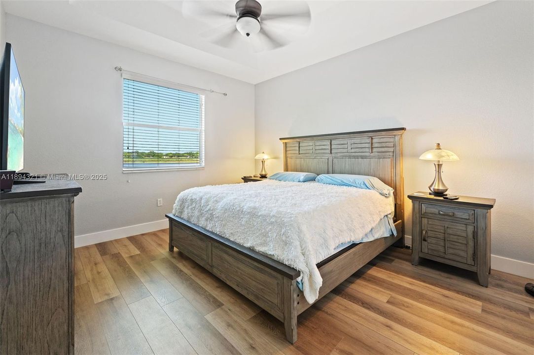 En Venta: $475,000 (4 camas, 2 baños, 1720 Pies cuadrados)