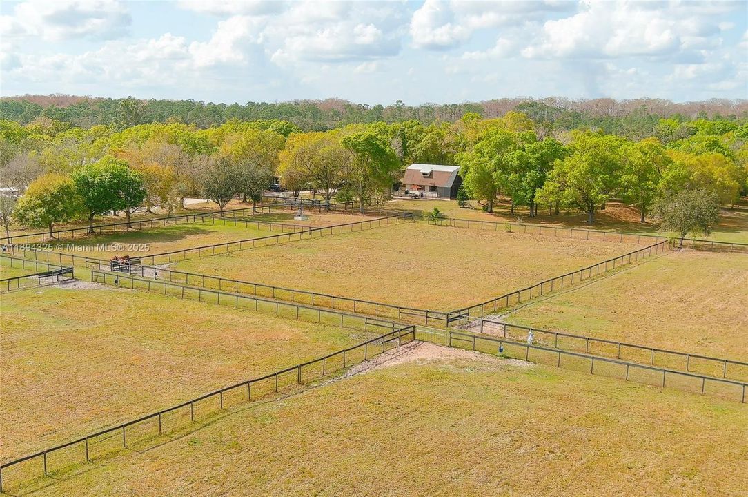 待售: $1,650,000 (3 贝兹, 1 浴室, 0 平方英尺)