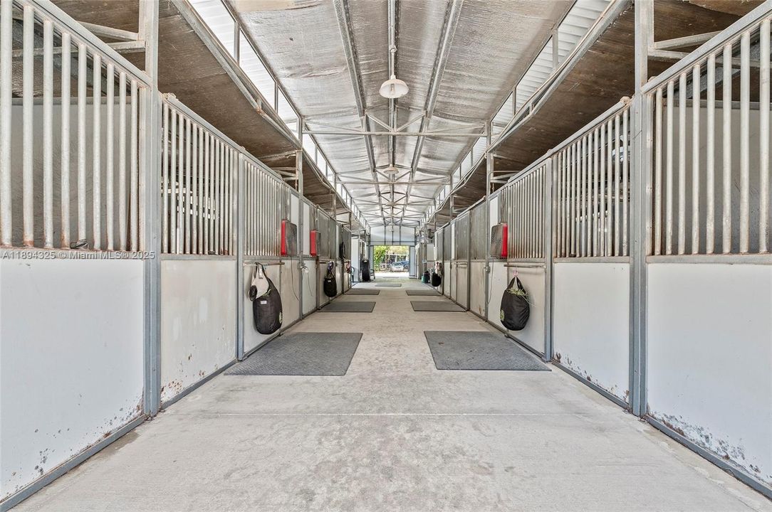 待售: $1,650,000 (3 贝兹, 1 浴室, 0 平方英尺)