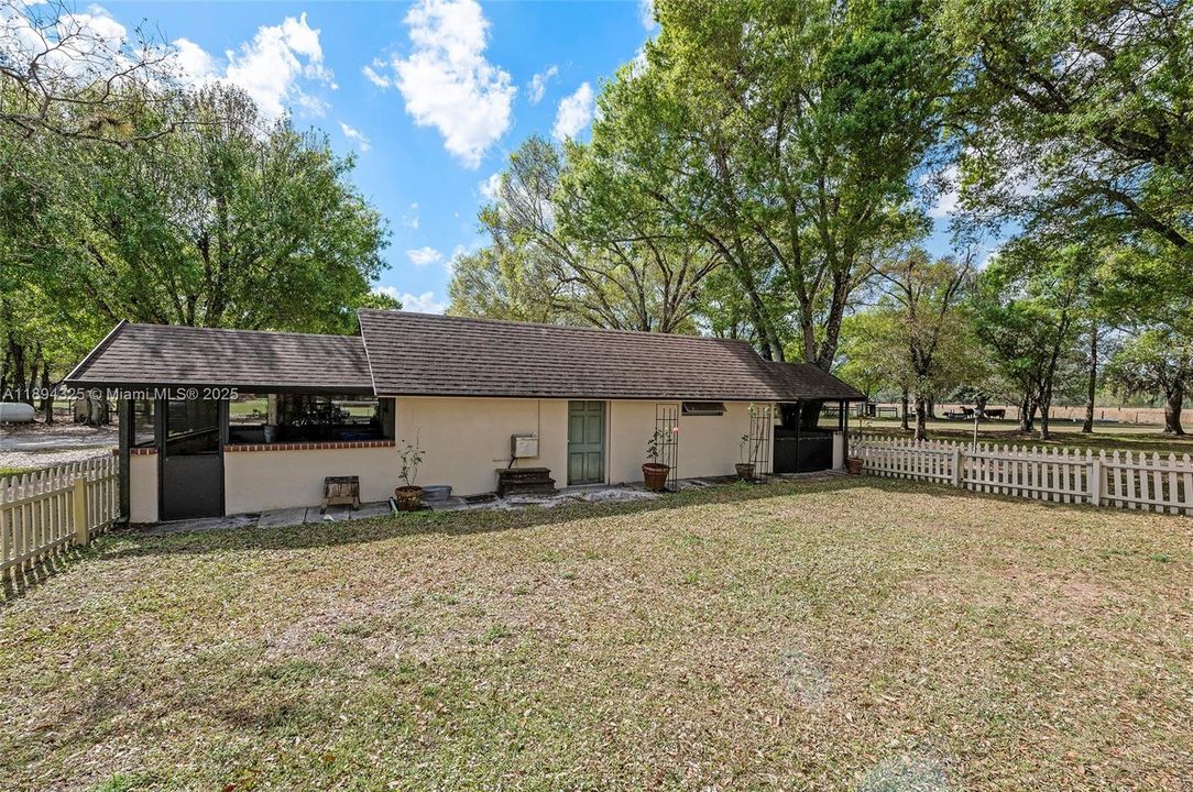 待售: $1,650,000 (3 贝兹, 1 浴室, 0 平方英尺)