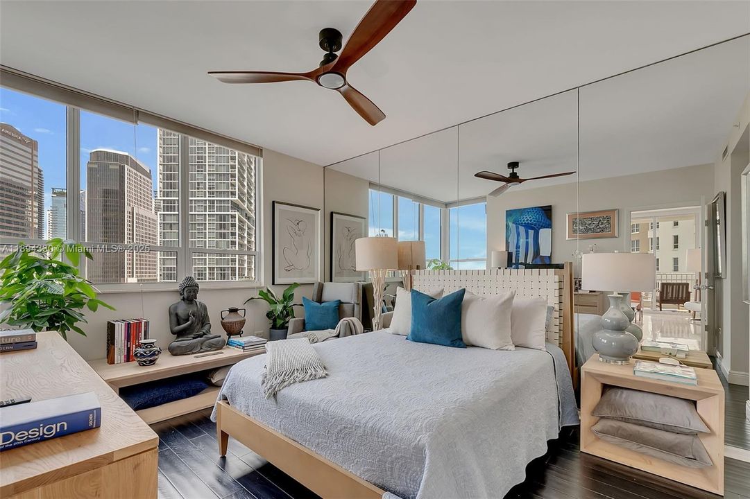 待售: $950,000 (2 贝兹, 2 浴室, 1280 平方英尺)