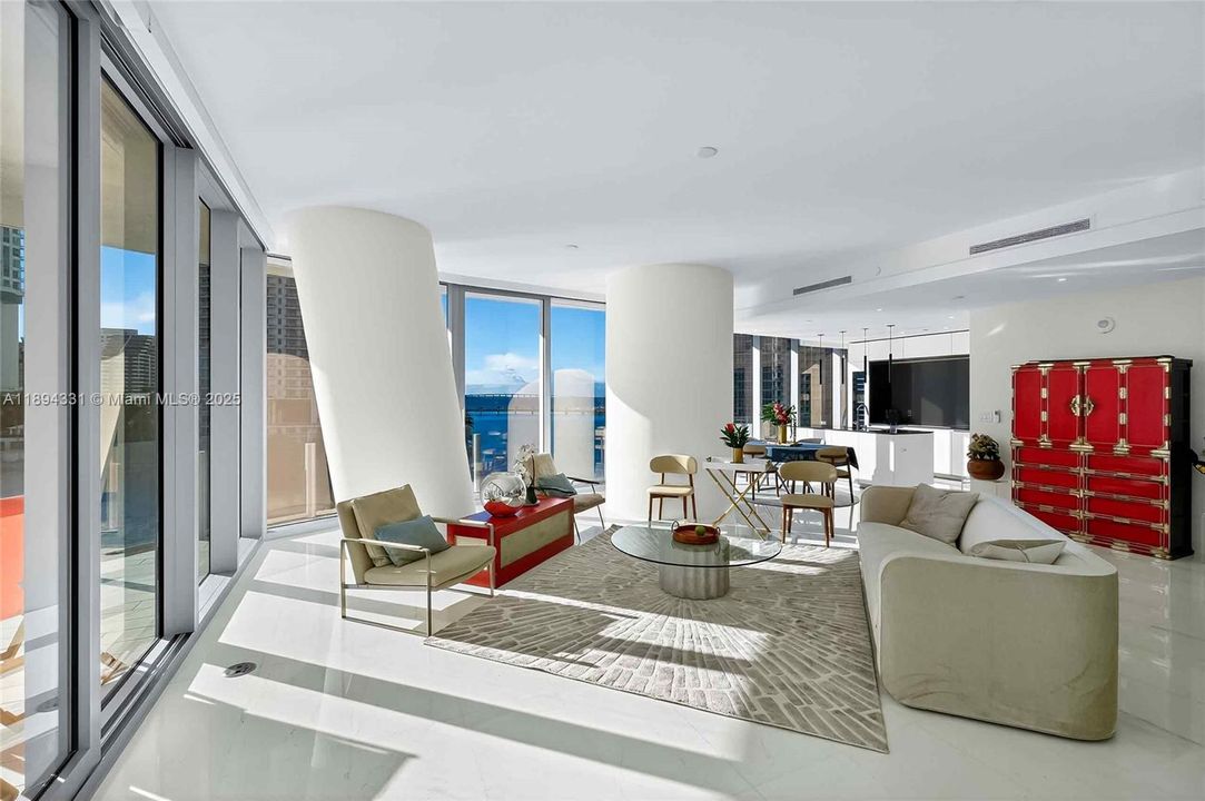 For Sale: $4,388,800 (4 beds, 5 baths, 3021 Square Feet)