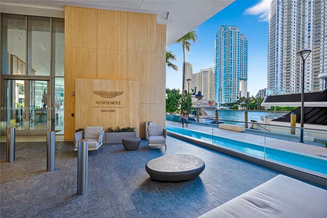 For Sale: $4,388,800 (4 beds, 5 baths, 3021 Square Feet)