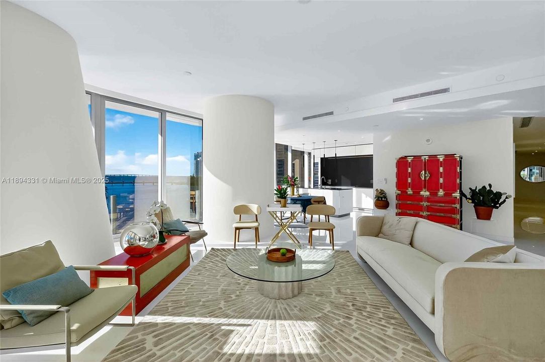 For Sale: $4,388,800 (4 beds, 5 baths, 3021 Square Feet)