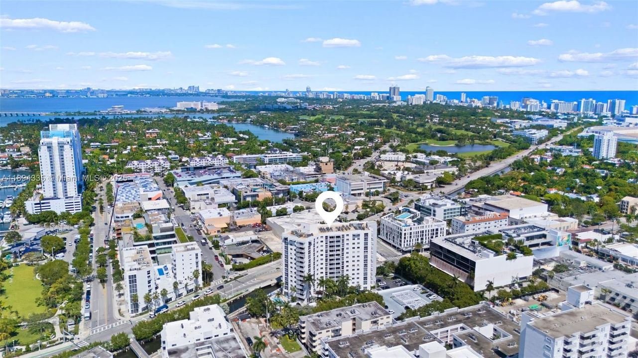 На продажу: $445,000 (1 спален, 2 ванн, 750 Квадратных фут)