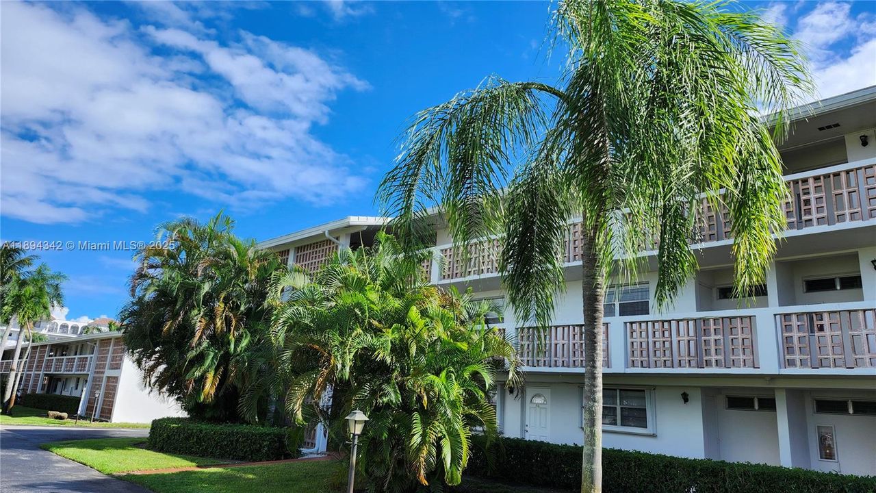 Activo con contrato: $139,900 (1 camas, 1 baños, 704 Pies cuadrados)