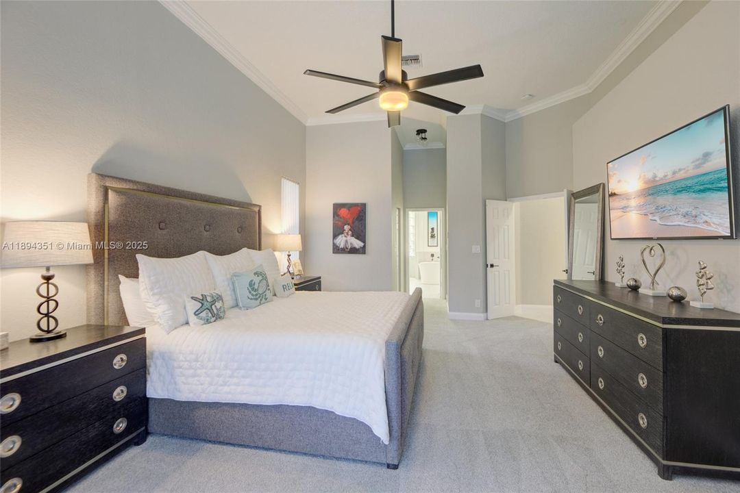 На продажу: $1,250,000 (5 спален, 3 ванн, 2946 Квадратных фут)