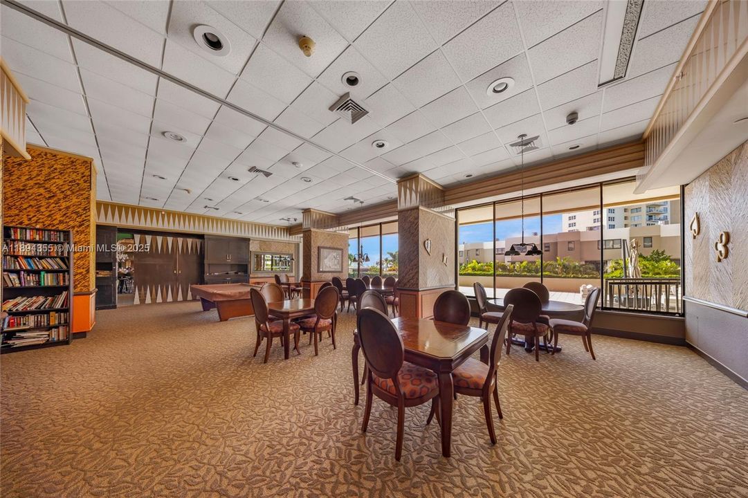 Active With Contract: $4,500 (2 beds, 2 baths, 1950 Square Feet)