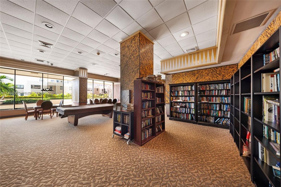 Active With Contract: $4,500 (2 beds, 2 baths, 1950 Square Feet)