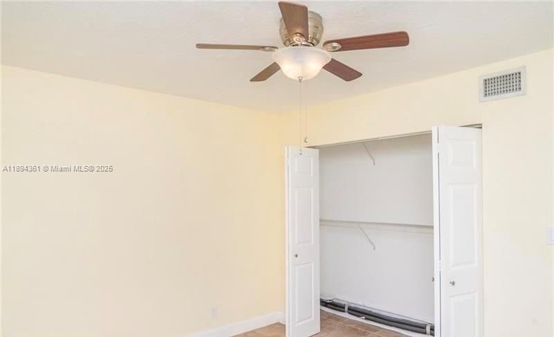 最近租的: $2,500 (2 贝兹, 2 浴室, 1200 平方英尺)