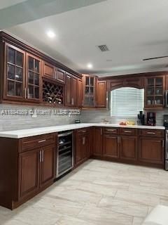 For Sale: $415,000 (2 beds, 2 baths, 951 Square Feet)