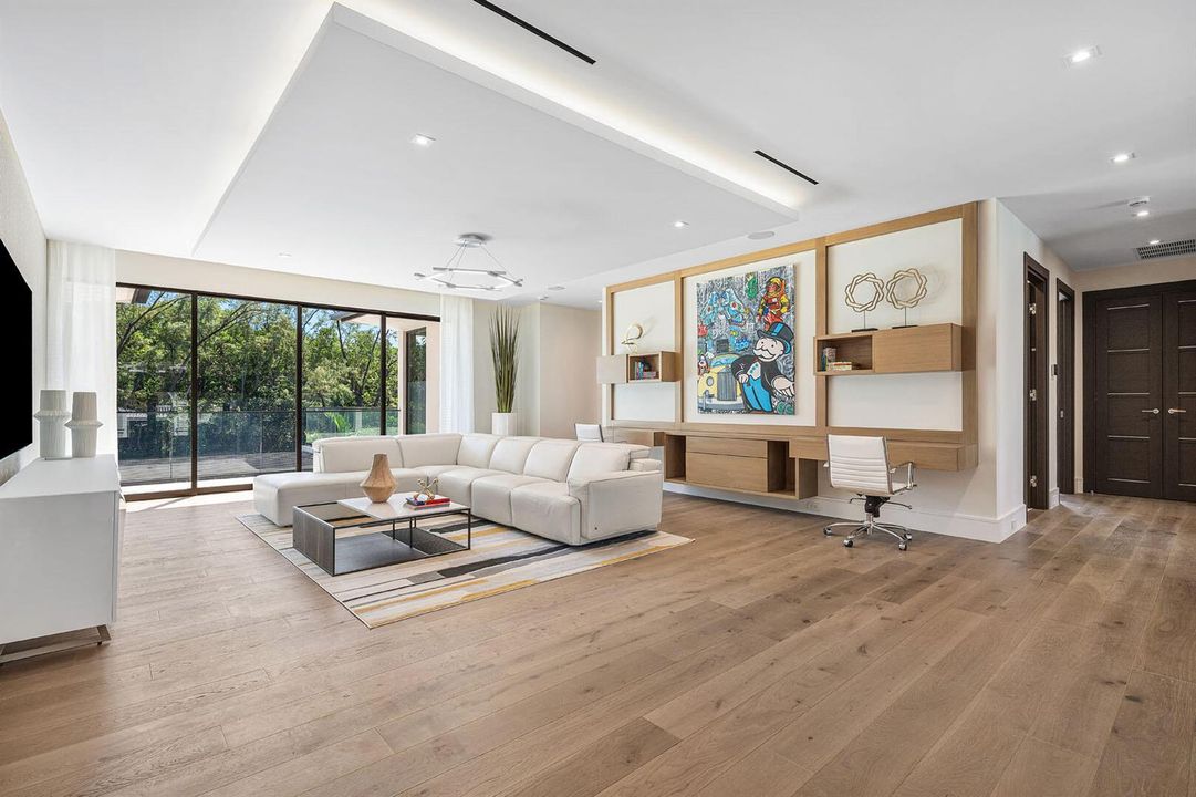 212_Alexander_Palm_Road_54