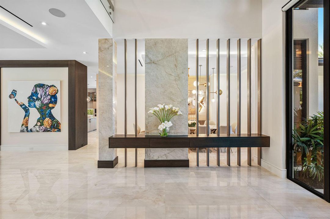 212_Alexander_Palm_Road_06