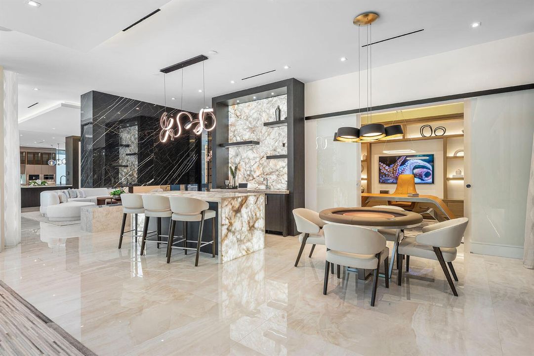 212_Alexander_Palm_Road_36