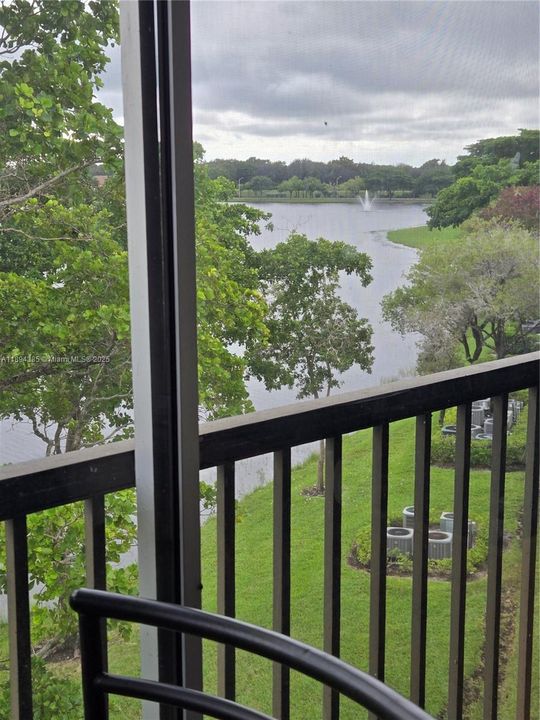 En Venta: $315,000 (2 camas, 2 baños, 1533 Pies cuadrados)