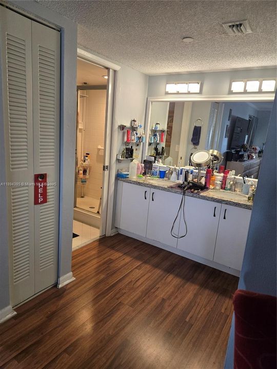 En Venta: $315,000 (2 camas, 2 baños, 1533 Pies cuadrados)