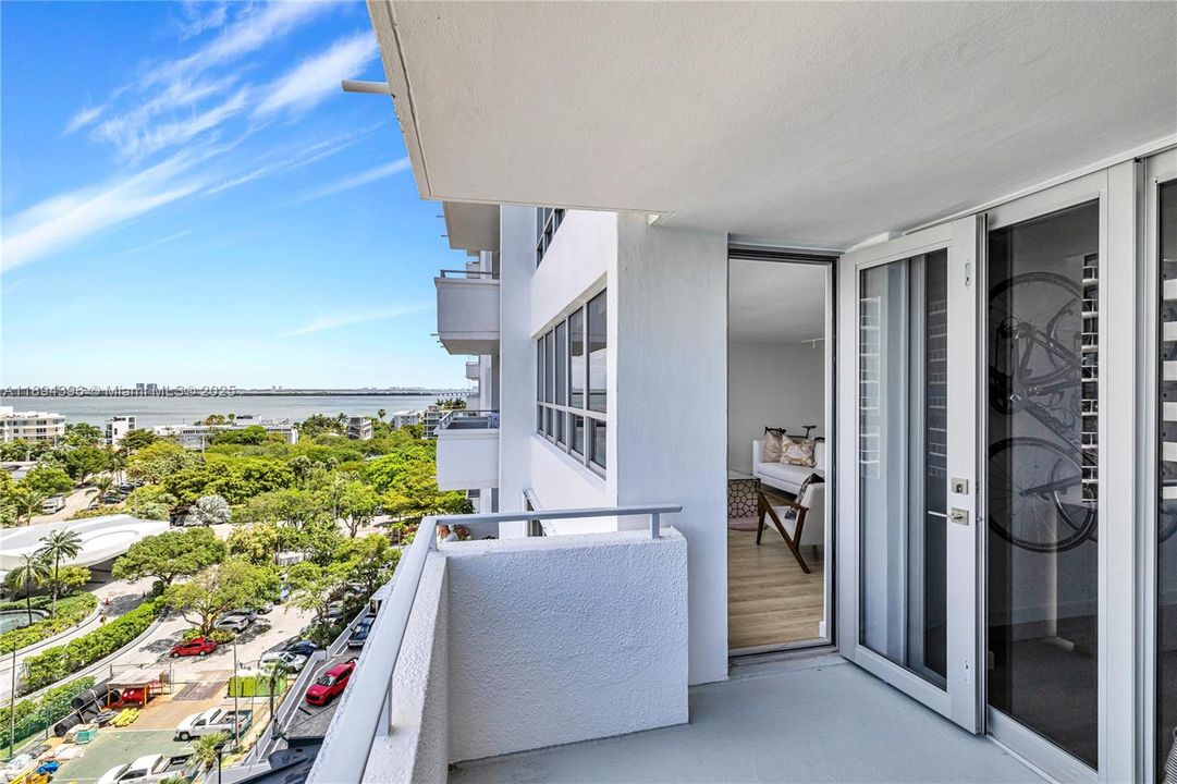 Recientemente alquilado: $4,200 (1 camas, 1 baños, 1027 Pies cuadrados)