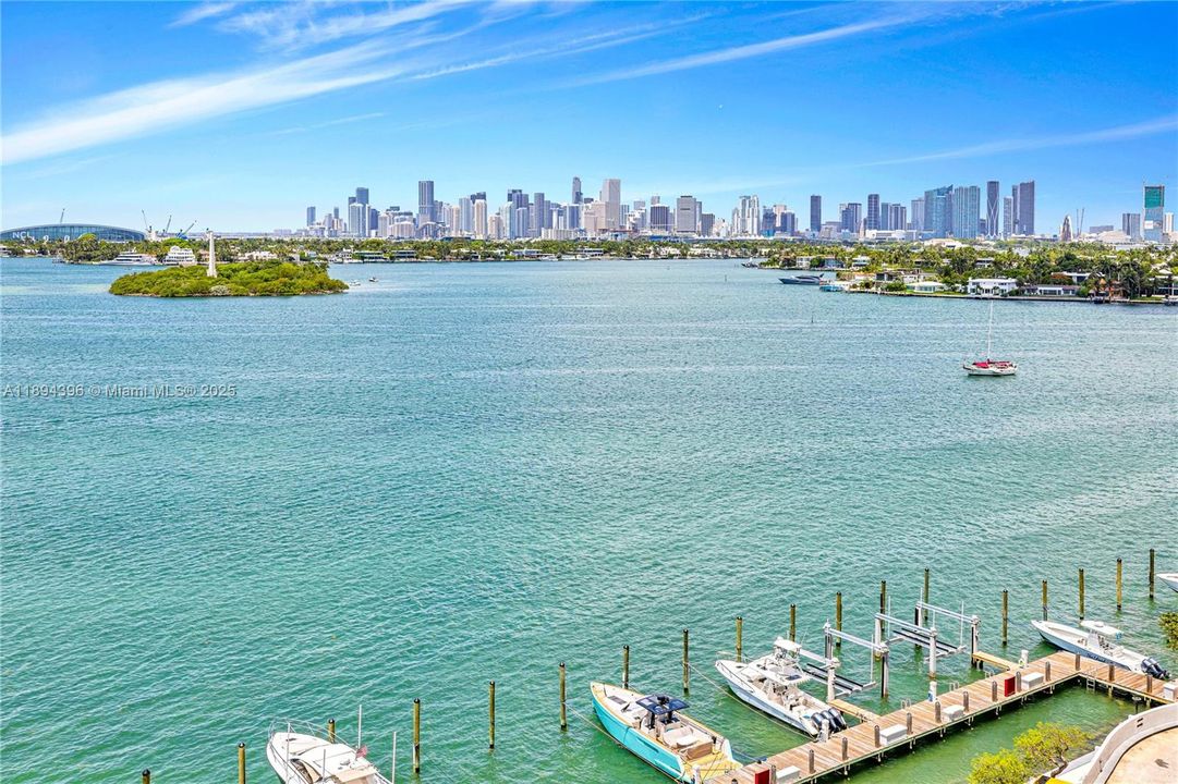 Recientemente alquilado: $4,200 (1 camas, 1 baños, 1027 Pies cuadrados)