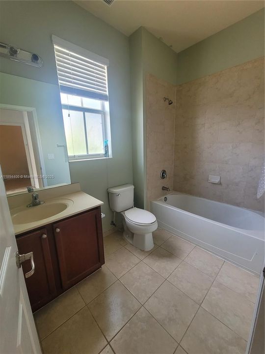2nd Bathroom