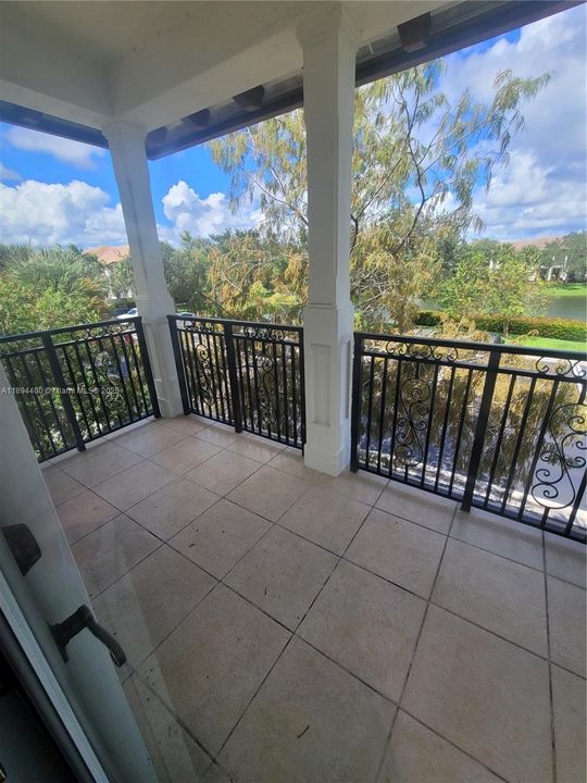 Недавно арендовано: $2,900 (3 спален, 2 ванн, 1768 Квадратных фут)