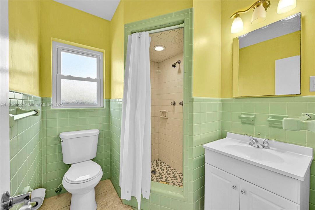 For Sale: $809,900 (2 beds, 2 baths, 1710 Square Feet)