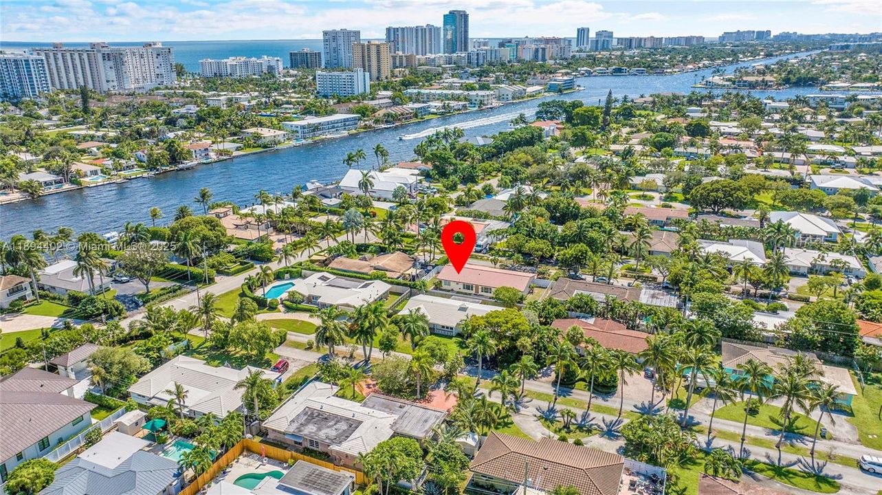 For Sale: $809,900 (2 beds, 2 baths, 1710 Square Feet)