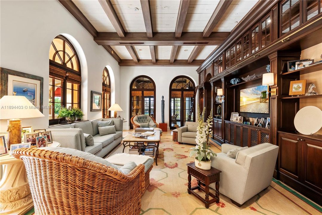 For Sale: $45,000,000 (6 beds, 8 baths, 13392 Square Feet)