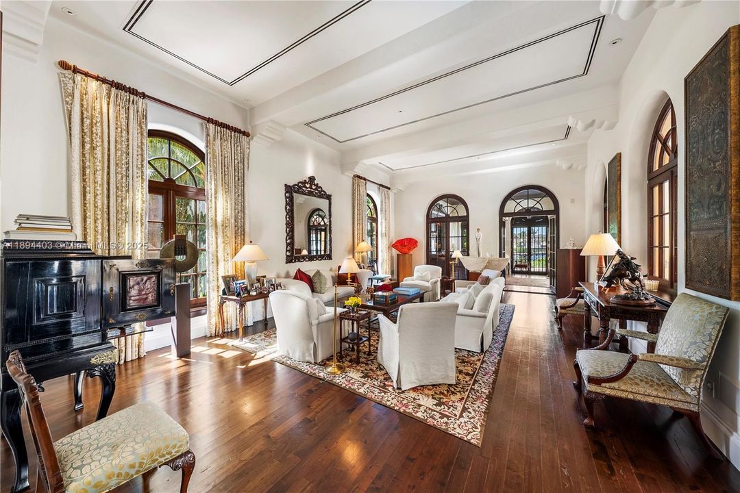 For Sale: $45,000,000 (6 beds, 8 baths, 13392 Square Feet)