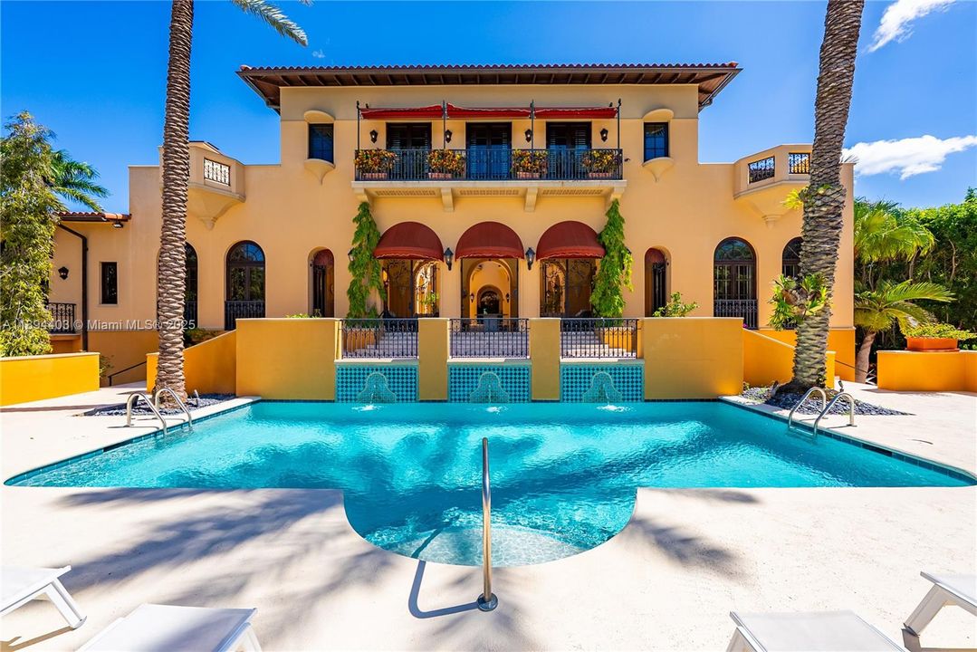 For Sale: $45,000,000 (6 beds, 8 baths, 13392 Square Feet)