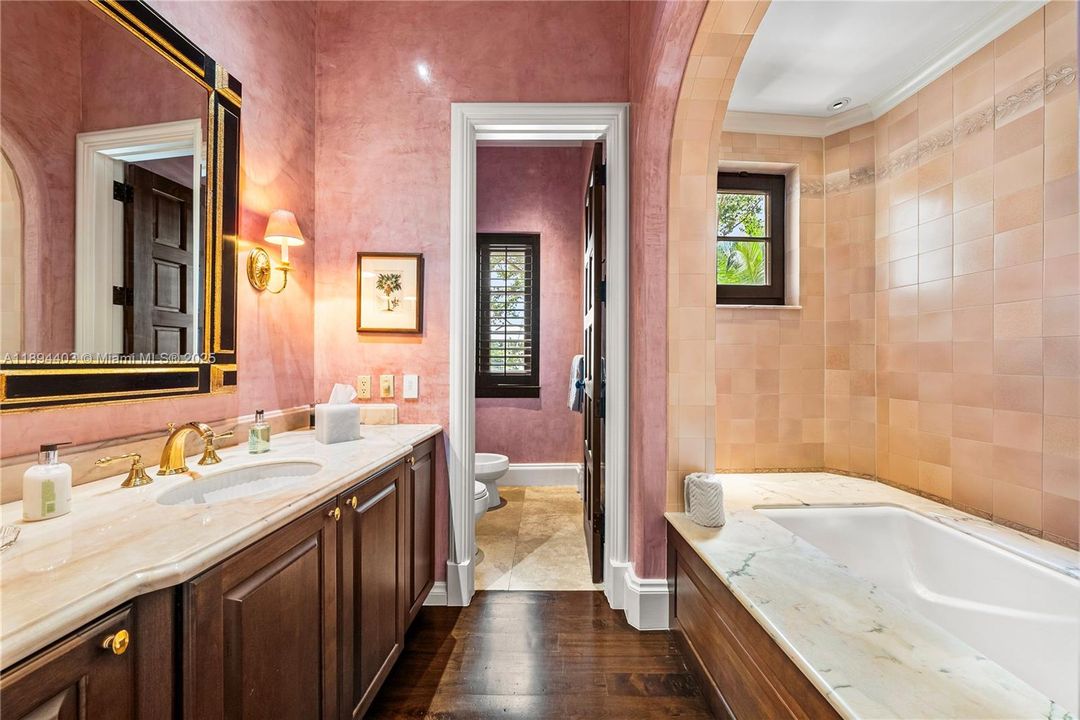 For Sale: $45,000,000 (6 beds, 8 baths, 13392 Square Feet)