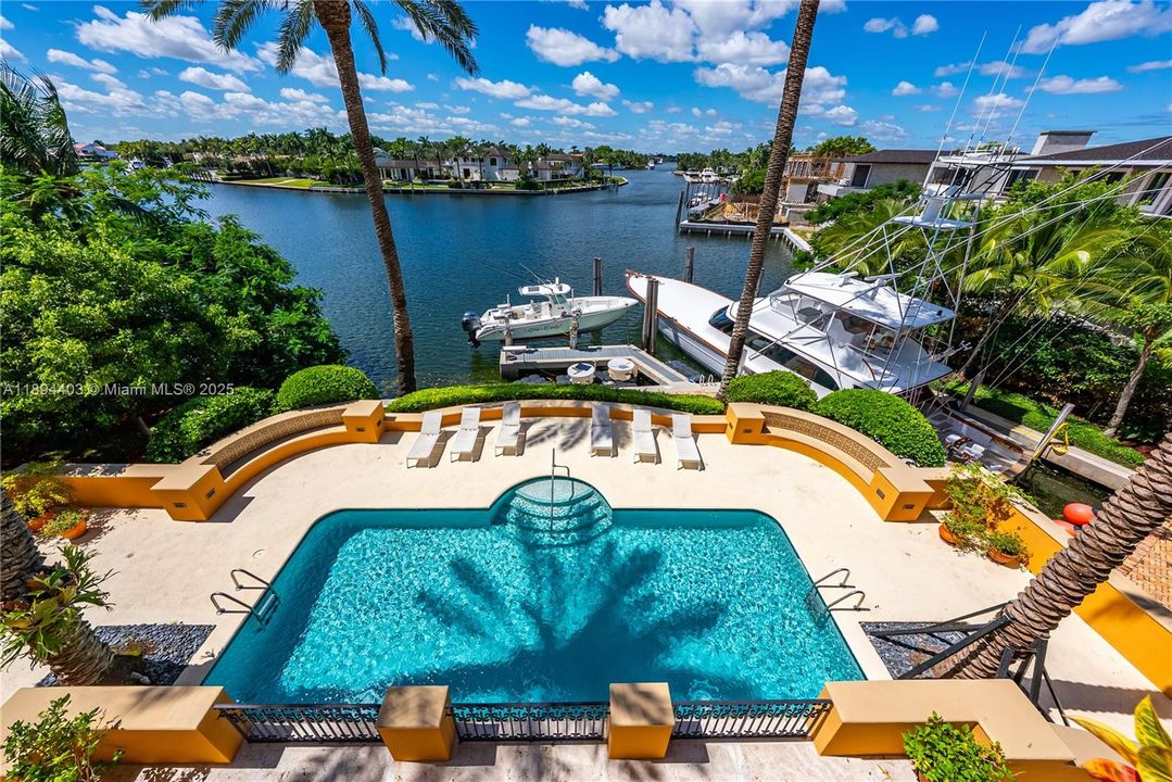 For Sale: $45,000,000 (6 beds, 8 baths, 13392 Square Feet)